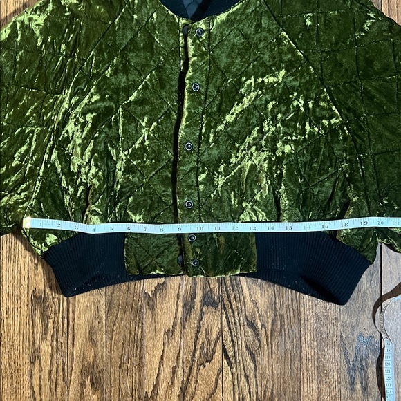 VINTAGE BETSEY JOHNSON QUILTED VELVET CROPPED BOMBER JACKET S M L OS - Picture 3 of 8